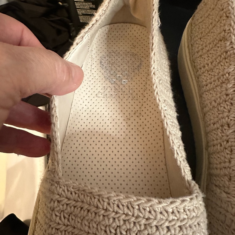 Vince Camaro Crochet Slip-On Women's Shoes with leather interior - Picture 2 of 6